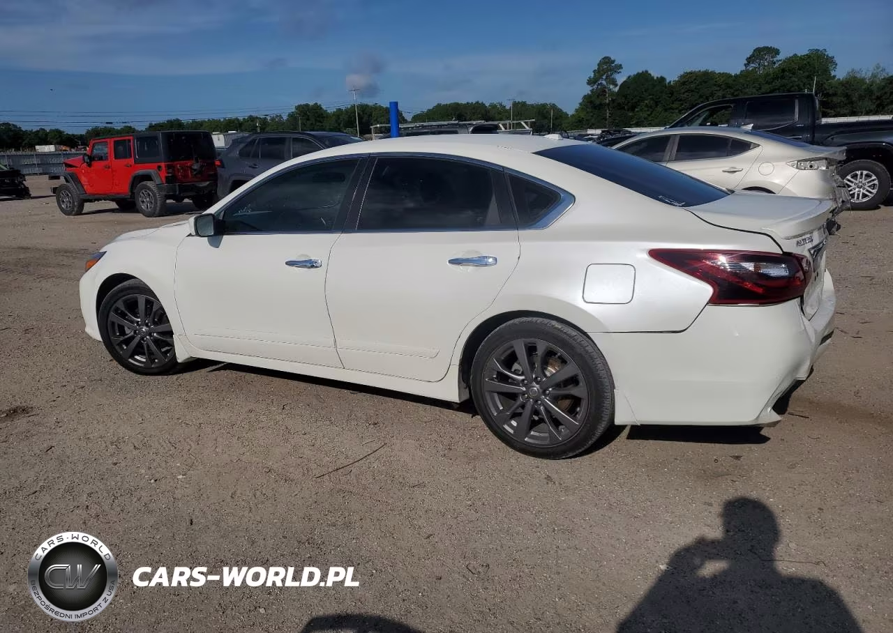 2018 Nissan Altima 2.5 VIN:1N4AL3AP0JC252412 - 2