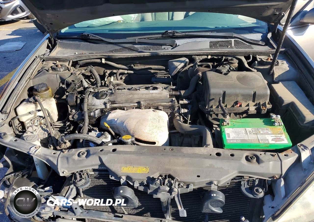 2002 Toyota Camry Le VIN:4T1BE32K02U528574 - 11