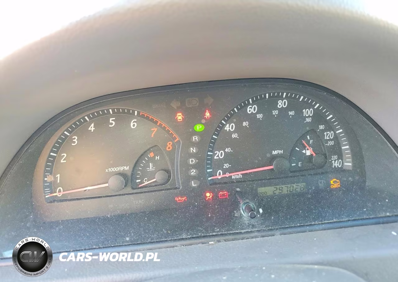 2002 Toyota Camry Le VIN:4T1BE32K02U528574 - 9