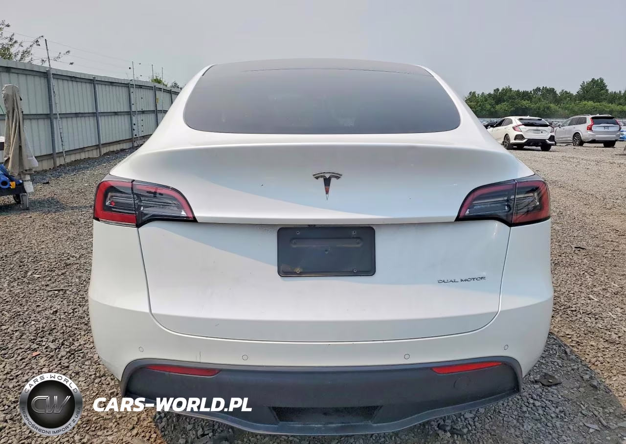 2022 Tesla Model Y VIN:7SAYGDEE8NA011878 - 6