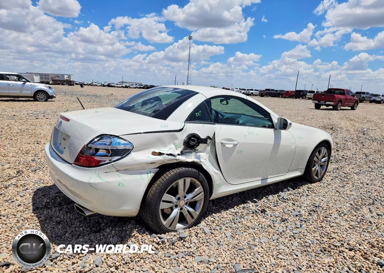 2009 Mercedes-Benz Slk 350 VIN:WDBWK58F49F190808 - 3