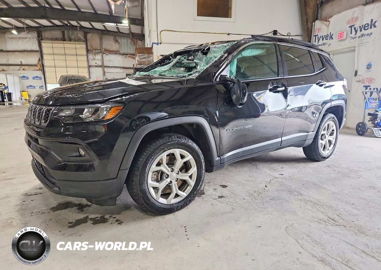 2024 Jeep Compass Latitude – zdjęcie 1 z 13