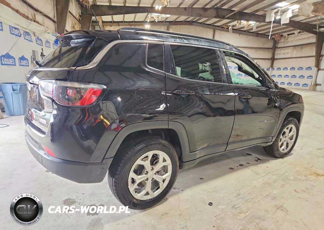 2024 Jeep Compass Latitude VIN:3C4NJDBN0RT118486 - 3