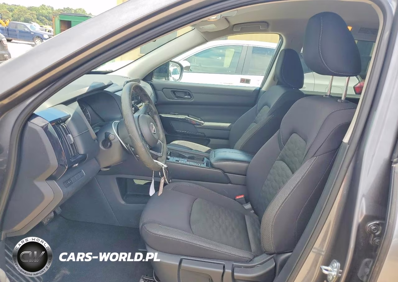 2025 Nissan Pathfinder S VIN:5N1DR3AA4SC230203 - 7