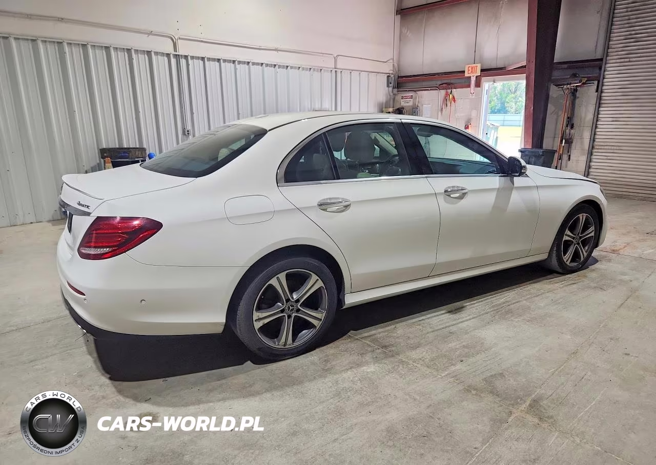 2018 Mercedes-Benz E 300 4Matic VIN:WDDZF4KB8JA335374 - 3