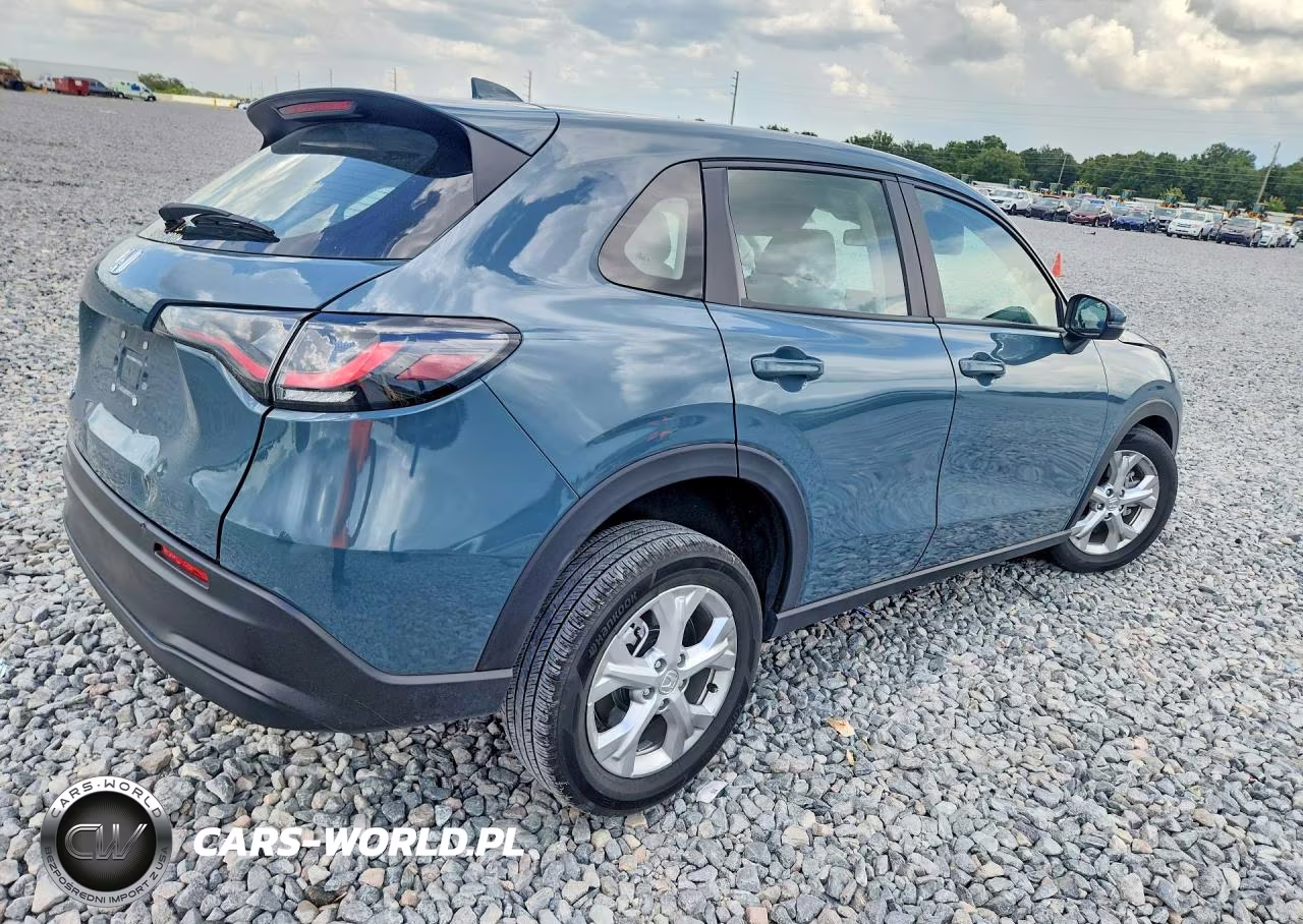 2024 Honda Hr-V Lx VIN:3CZRZ1H36RM726869 - 3