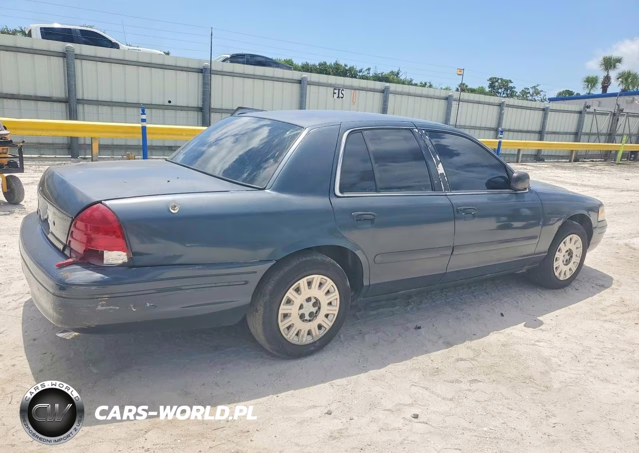 2005 Ford Crown Victoria Police Interceptor VIN:2FAHP71W05X106487 - 3