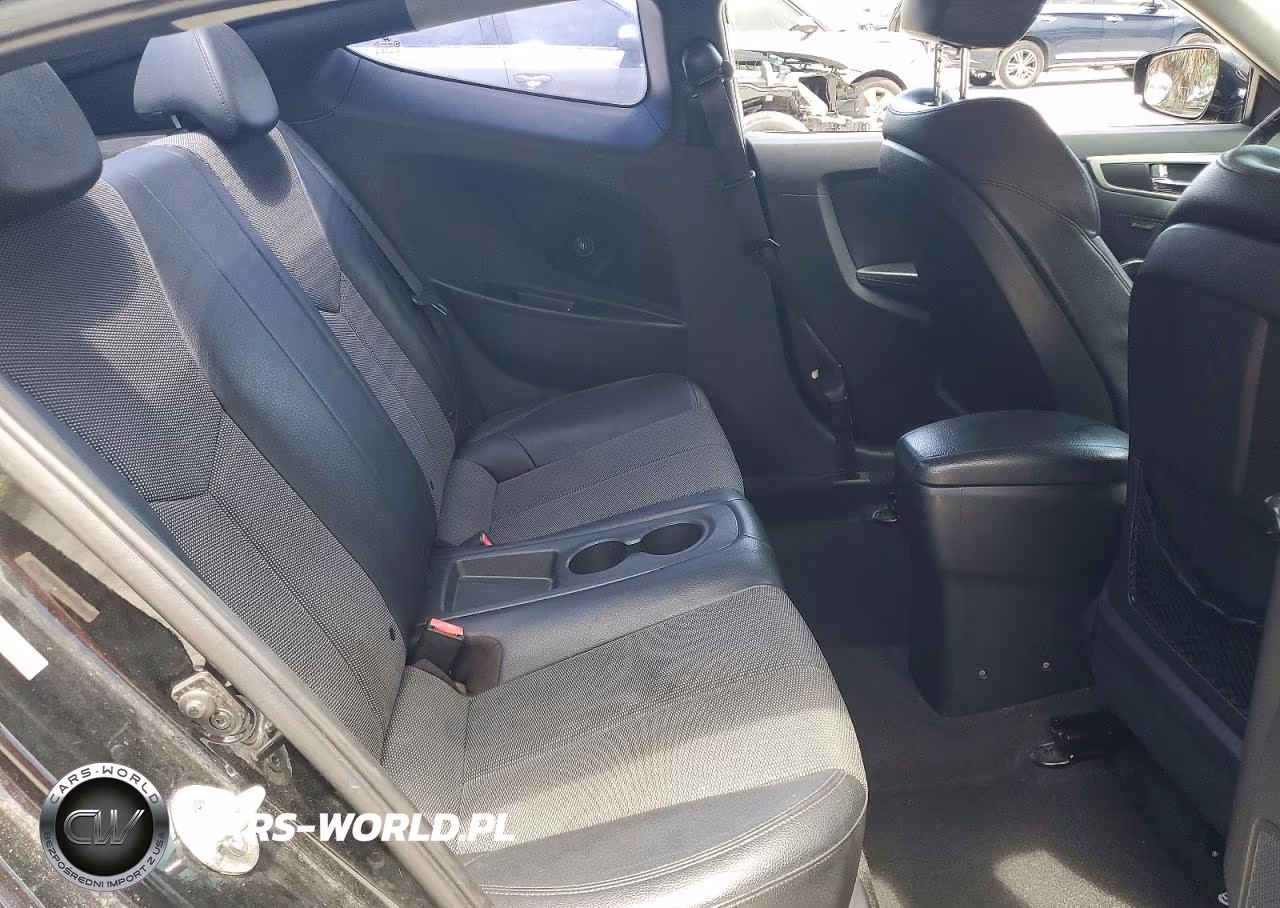 2013 Hyundai Veloster Base VIN:KMHTC6AD9DU130880 - 10
