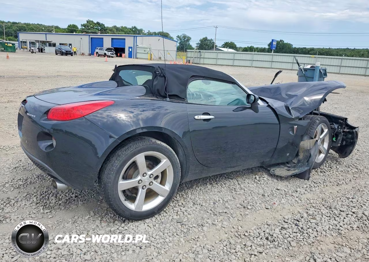 2006 Pontiac Solstice VIN:1G2MB33BX6Y000127 - 3