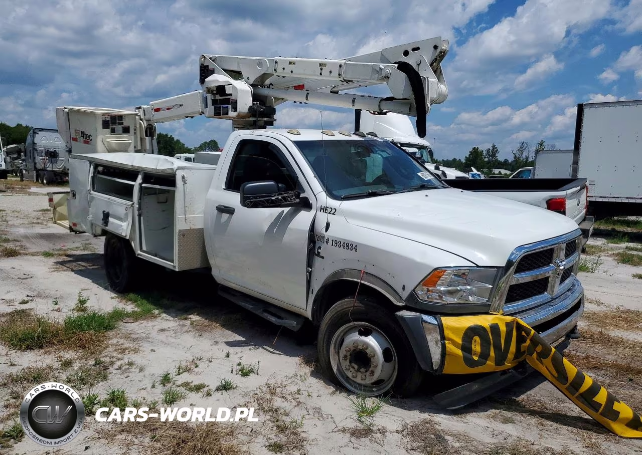 2016 Ram 5500 VIN:3C7WRMAL0GG283427 - 4