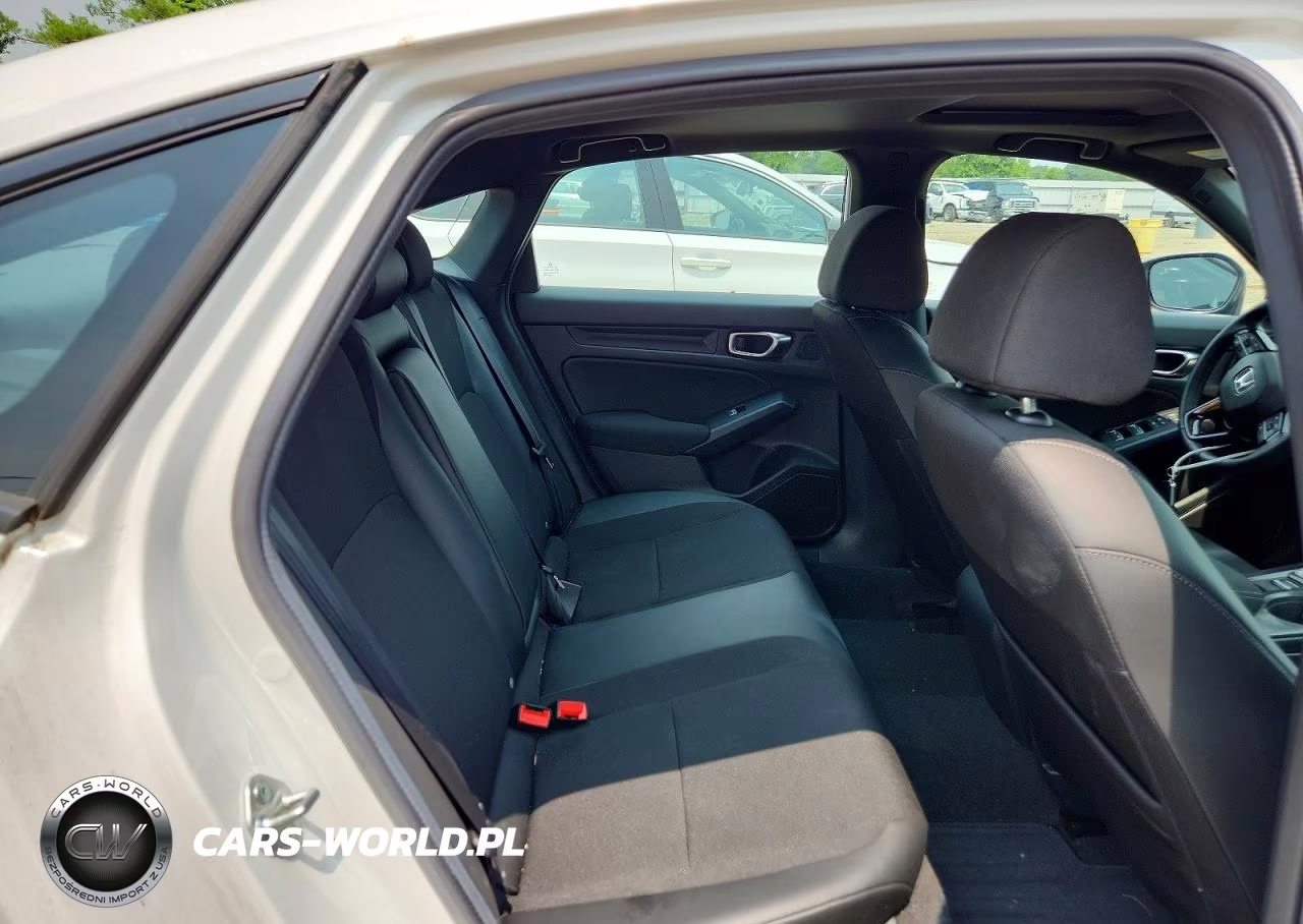 2025 Honda Civic Sport VIN:2HGFE4F85SH305316 - 10