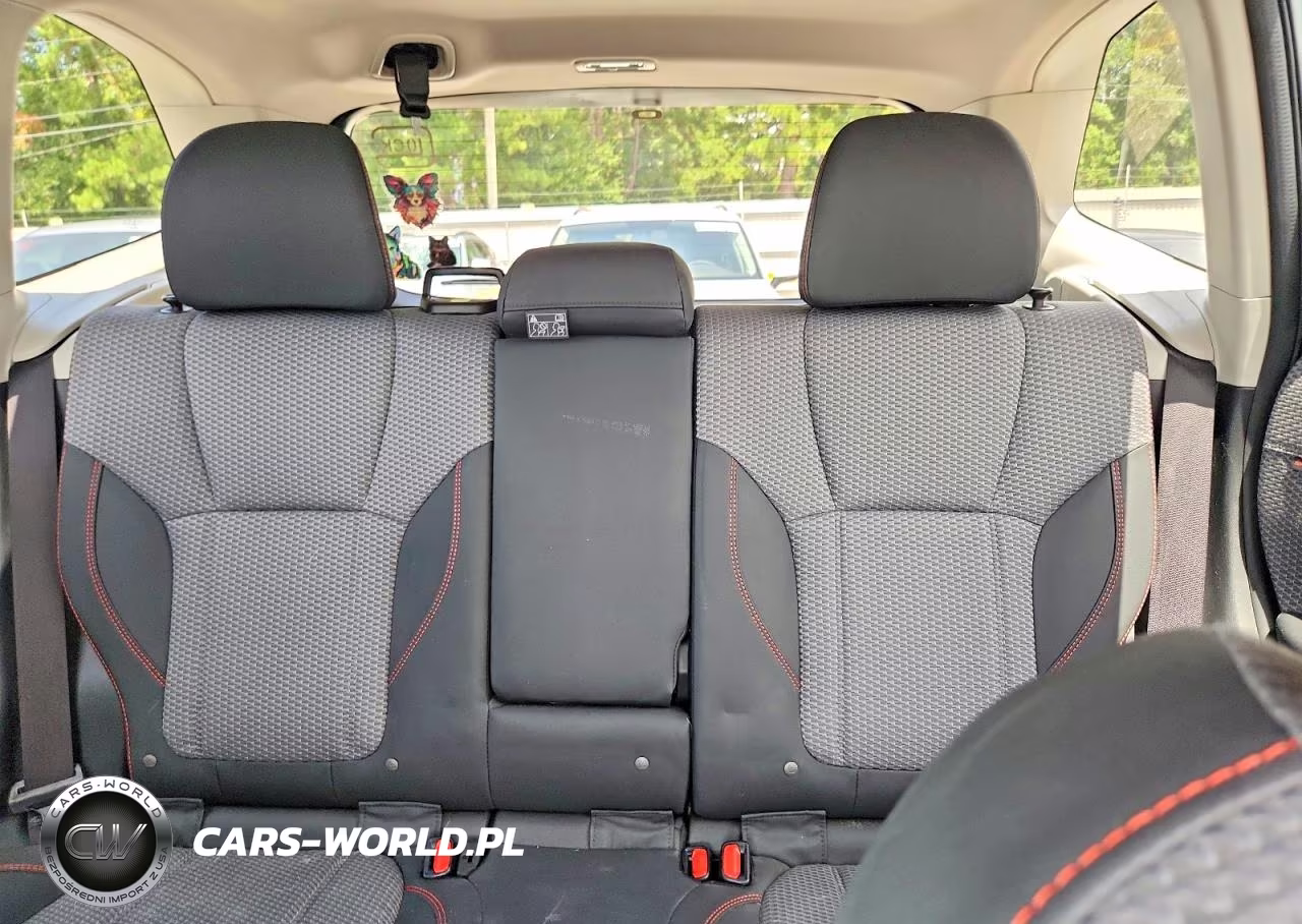2020 Subaru Forester Sport VIN:JF2SKAMC9LH400577 - 10