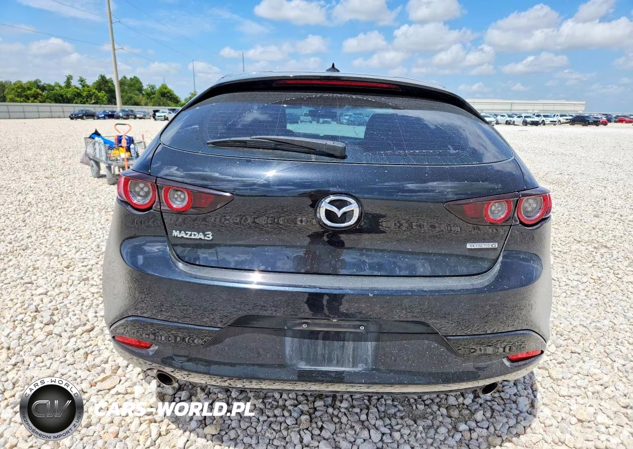 2020 Mazda 3 Premium VIN:JM1BPANM9L1158406 - 6