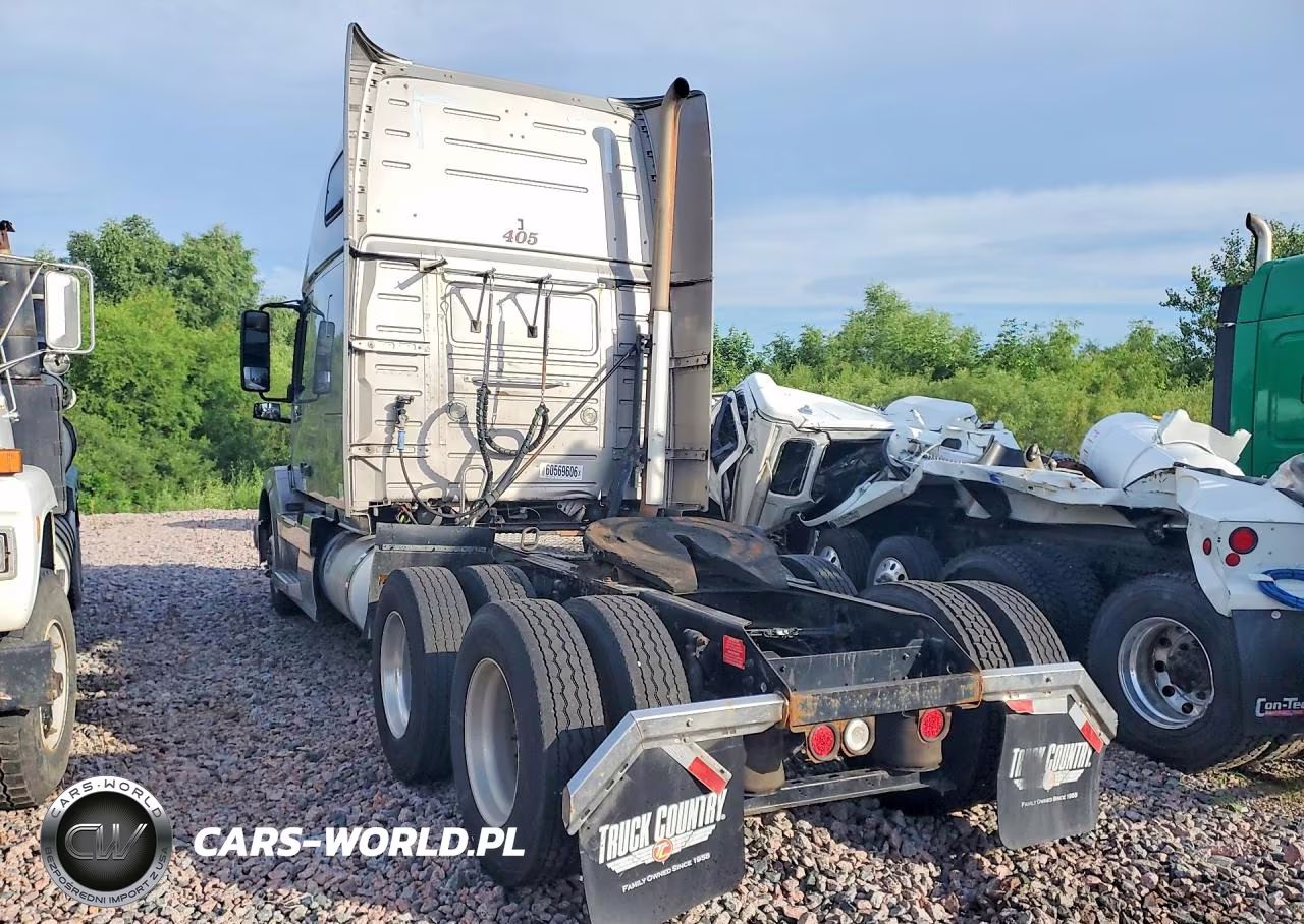 2017 Volvo Vn Vnl VIN:4V4NC9EH2HN992628 - 2