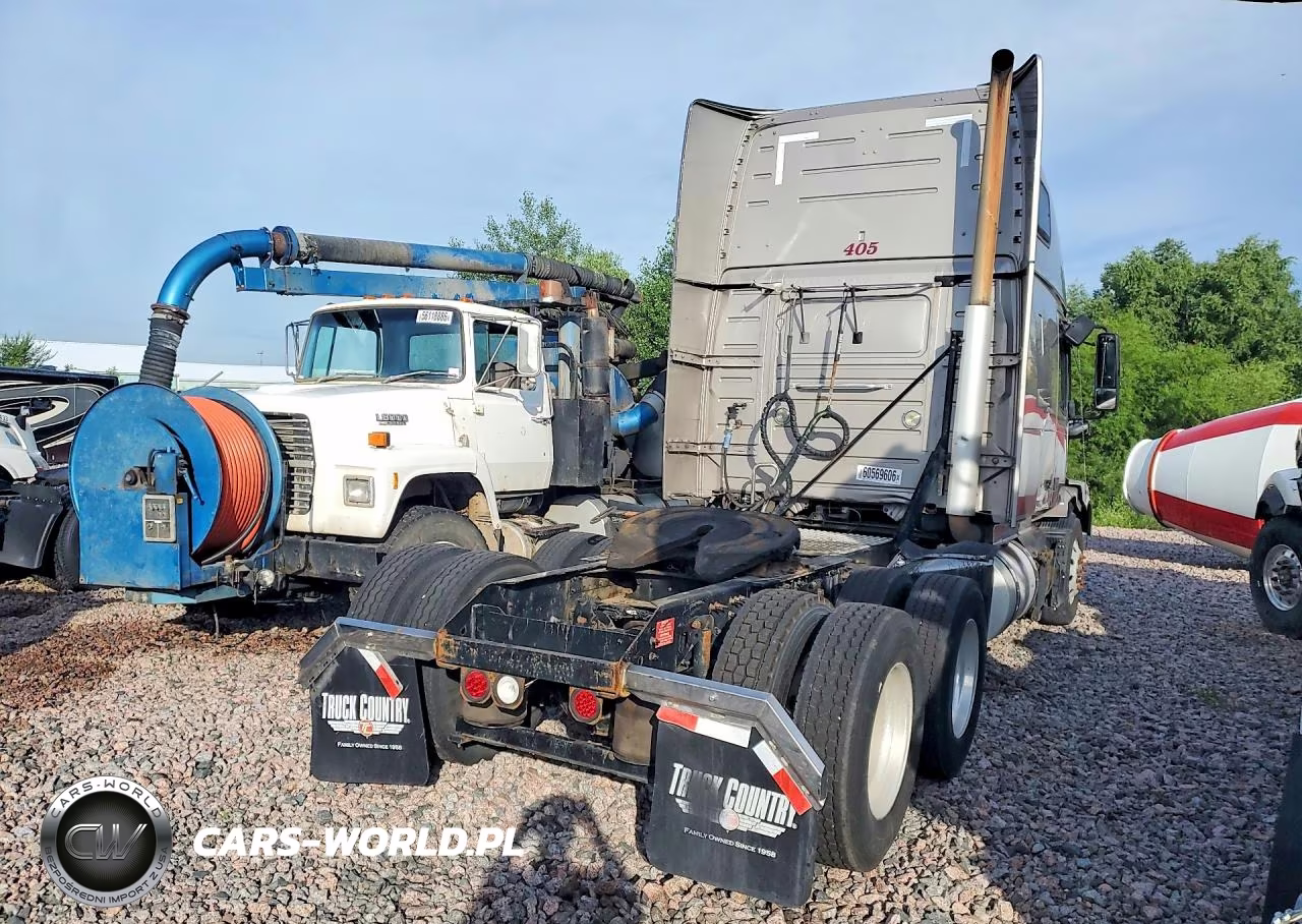 2017 Volvo Vn Vnl VIN:4V4NC9EH2HN992628 - 3