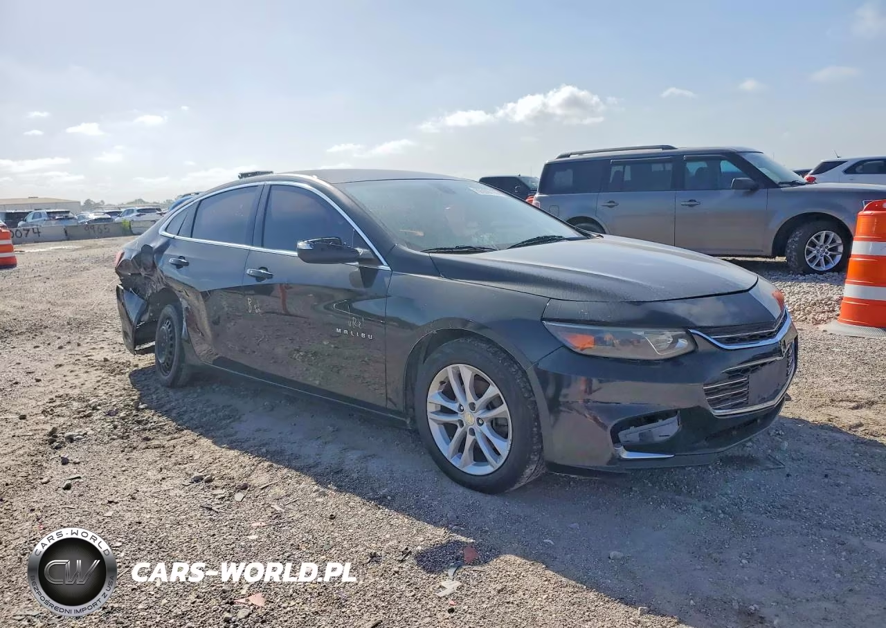 2018 Chevrolet Malibu Lt VIN:1G1ZD5ST2JF150165 - 4