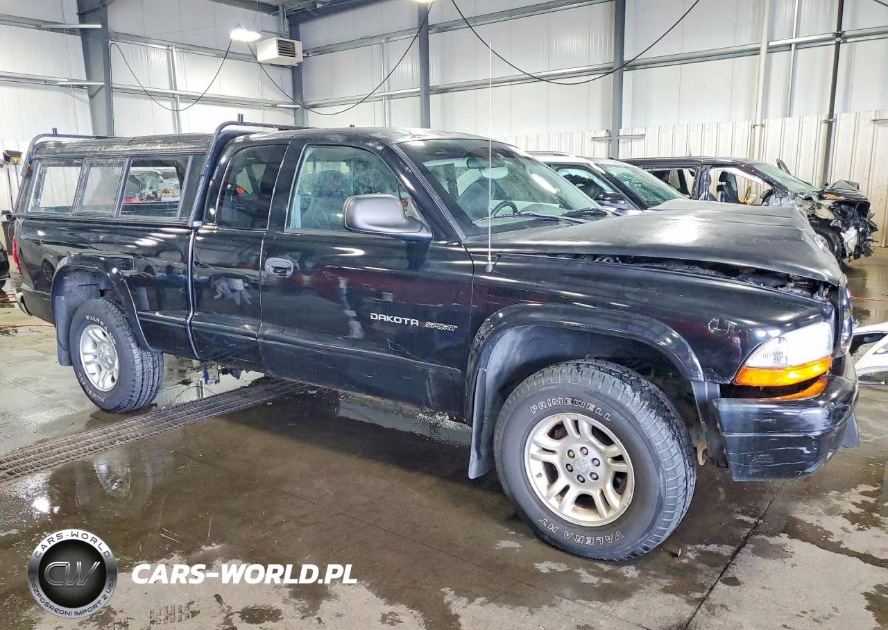 2002 Dodge Dakota Sport VIN:1B7GG32N12S696833 - 4