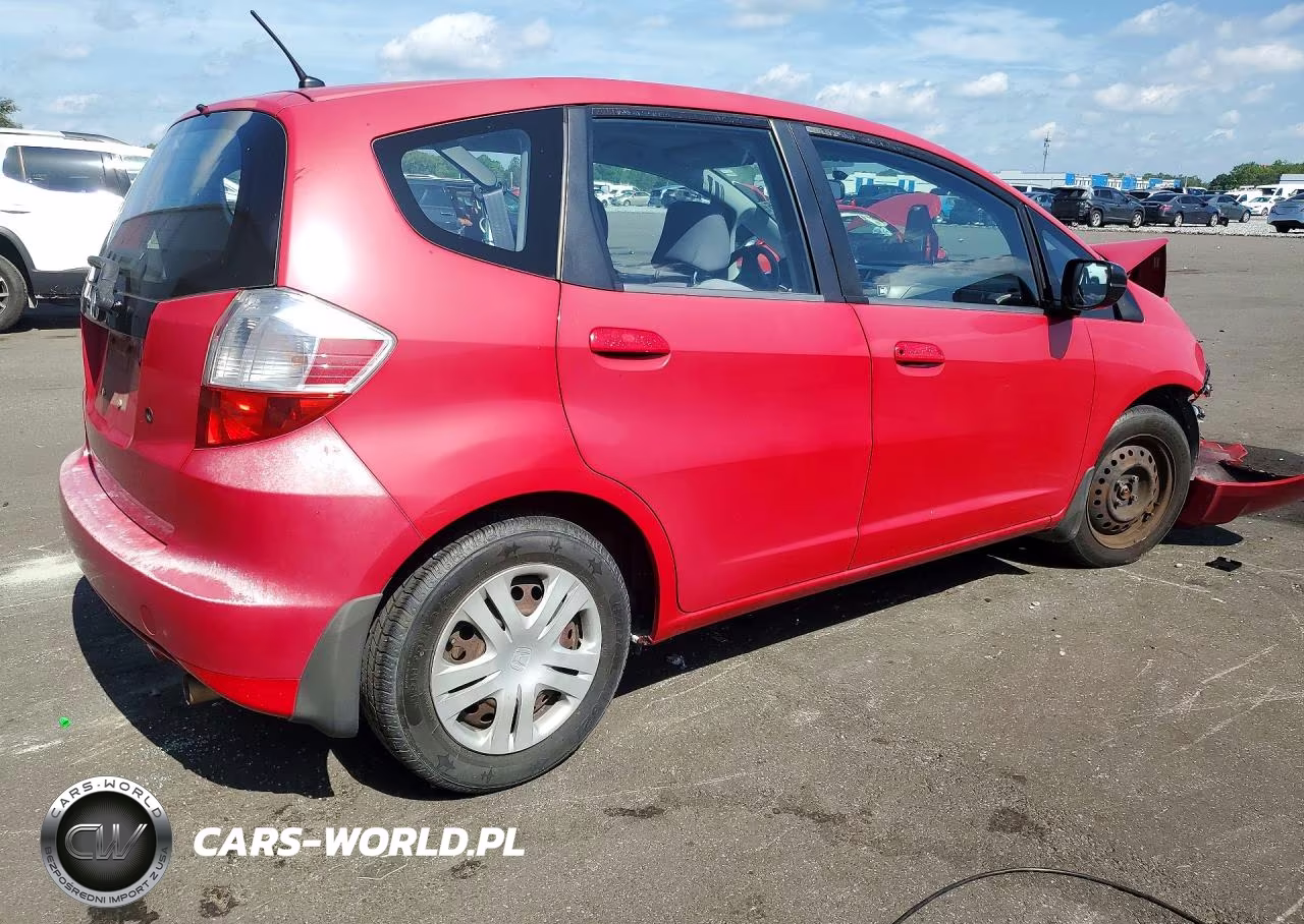 2010 Honda Fit Lx VIN:JHMGE8H28AC016790 - 3
