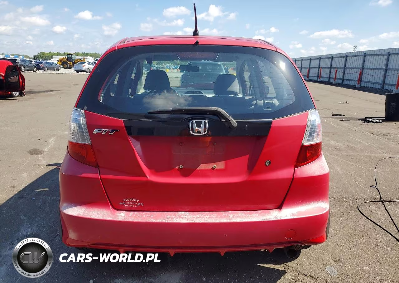 2010 Honda Fit Lx VIN:JHMGE8H28AC016790 - 6