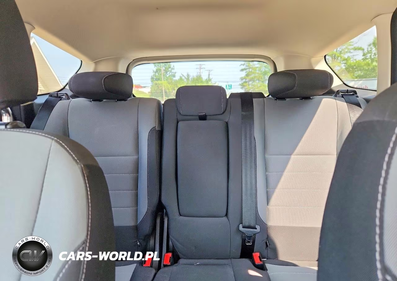 2016 Ford Escape Se VIN:1FMCU0GX1GUB92211 - 10
