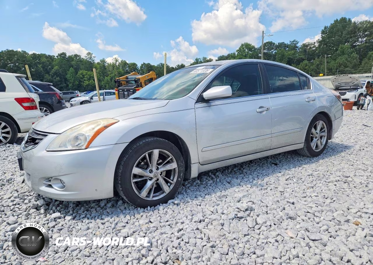 2012 Nissan Altima Base – zdjęcie 1 z 12