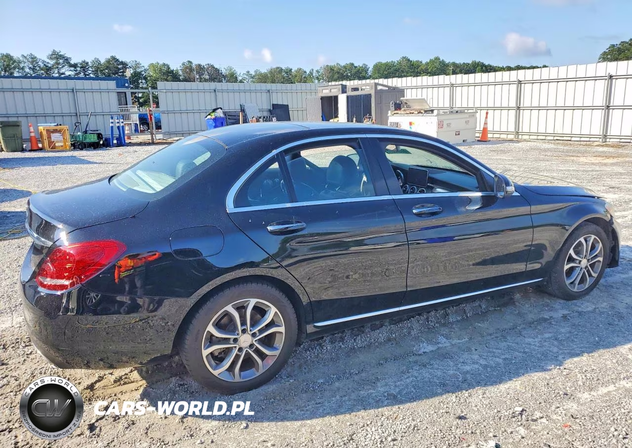 2015 Mercedes-Benz C 300 VIN:55SWF4JB4FU050568 - 3