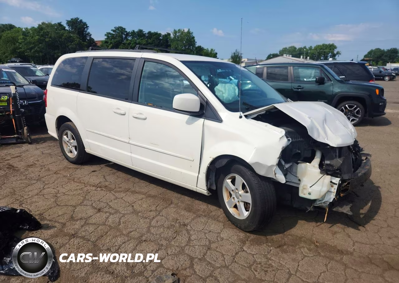 2013 Dodge Grand Caravan Sxt VIN:2C4RDGCG9DR551715 - 4