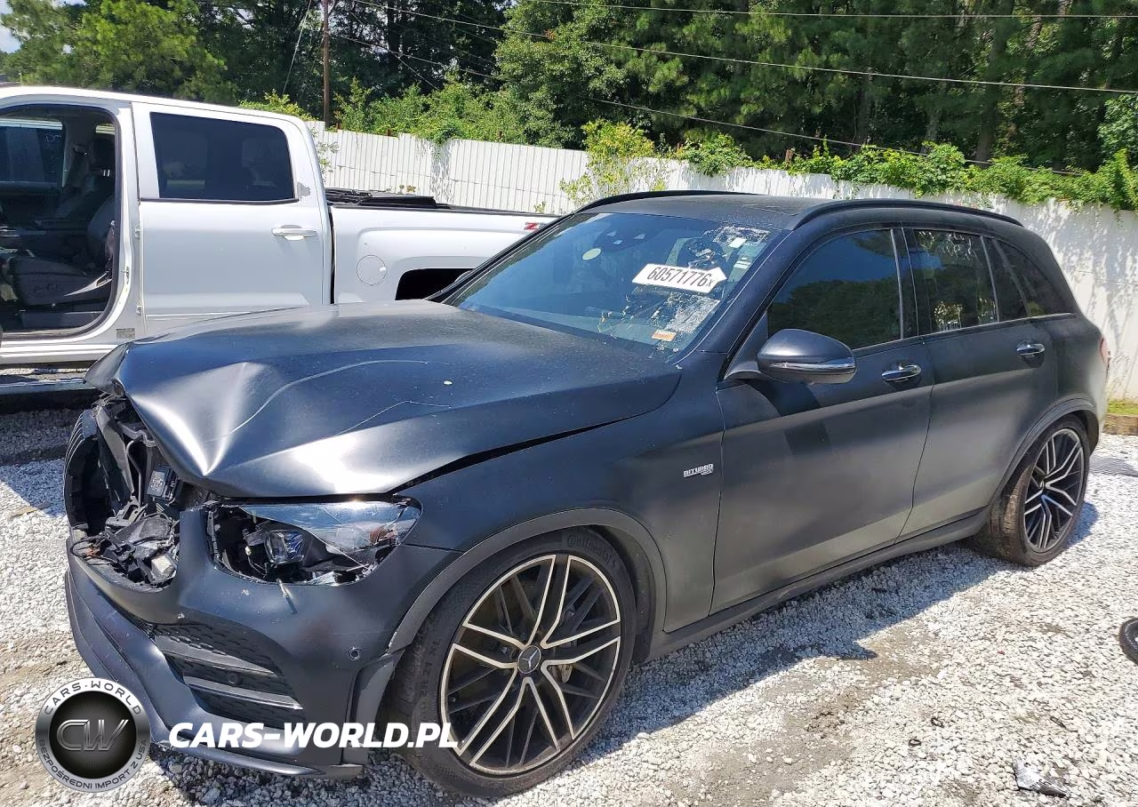 2021 Mercedes-Benz Glc 43 4Matic Amg – zdjęcie 1 z 13
