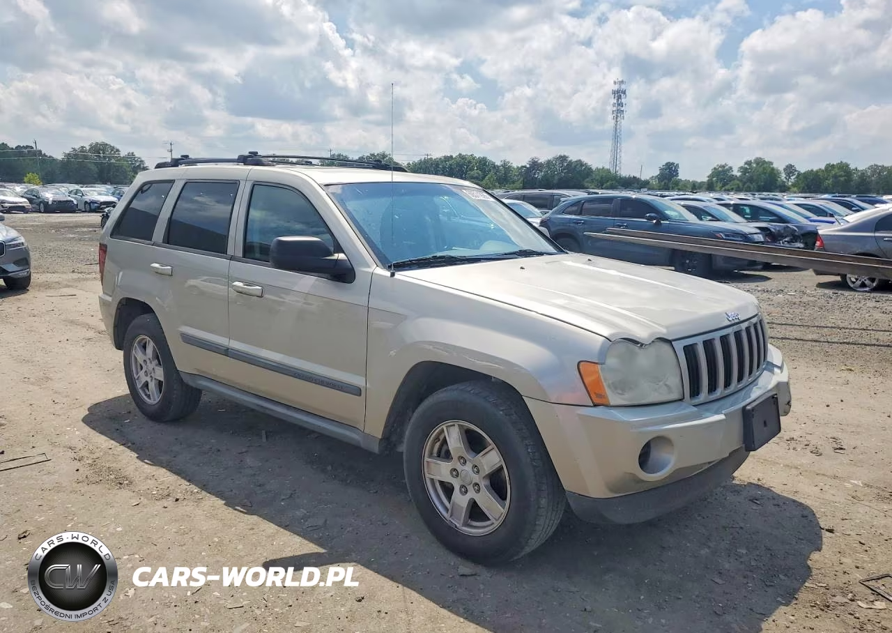 2007 Jeep Grand Cherokee Laredo VIN:1J8GR48K87C579516 - 4