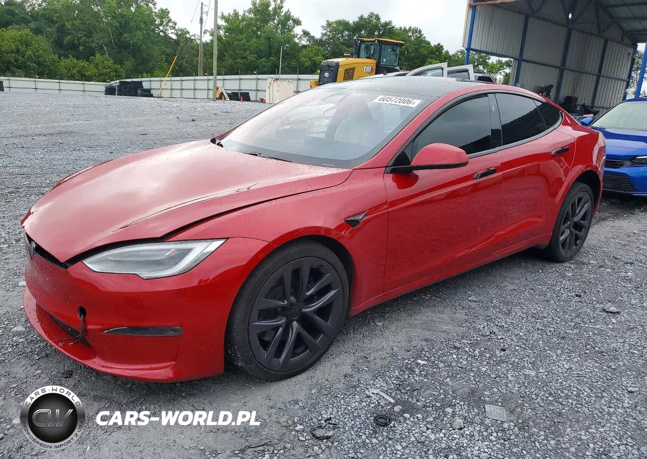 2022 Tesla Model S – zdjęcie 1 z 12