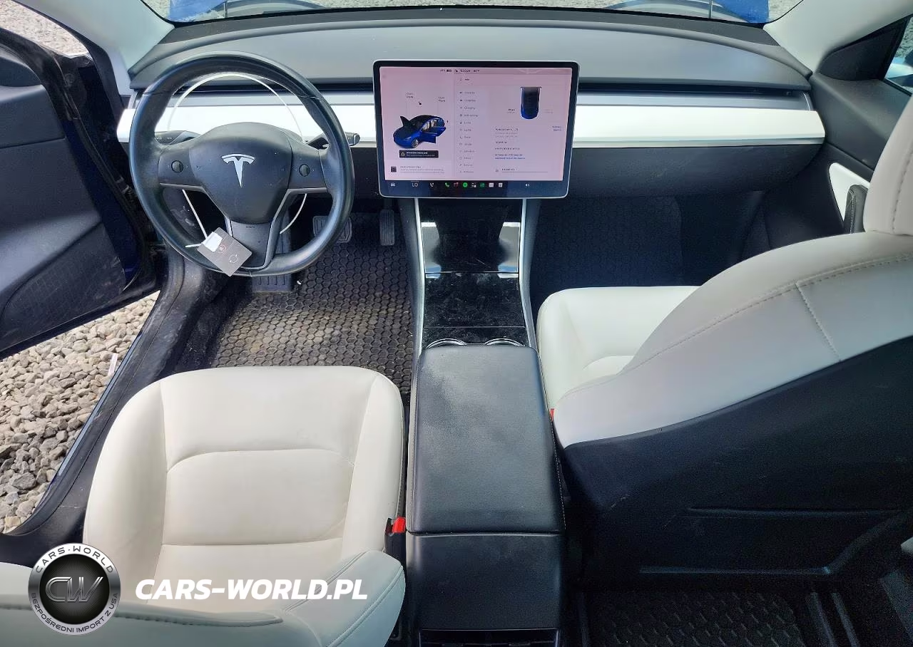 2018 Tesla Model 3 VIN:5YJ3E1EB1JF147753 - 8
