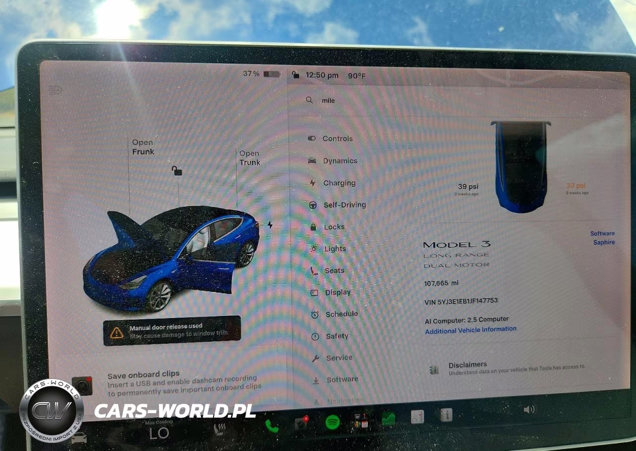 2018 Tesla Model 3 VIN:5YJ3E1EB1JF147753 - 9