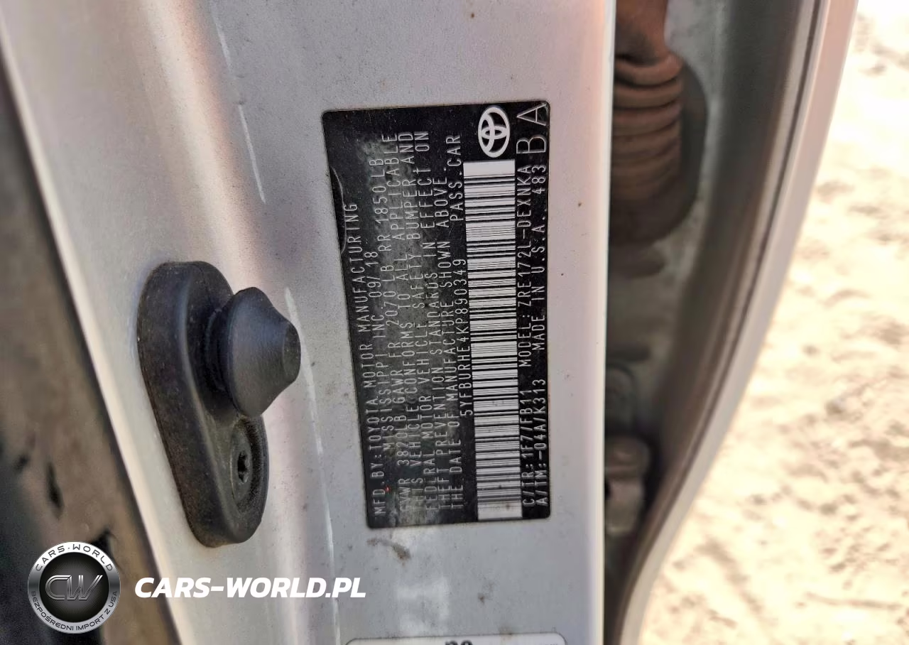 2019 Toyota Corolla Le VIN:5YFBURHE4KP890349 - 12