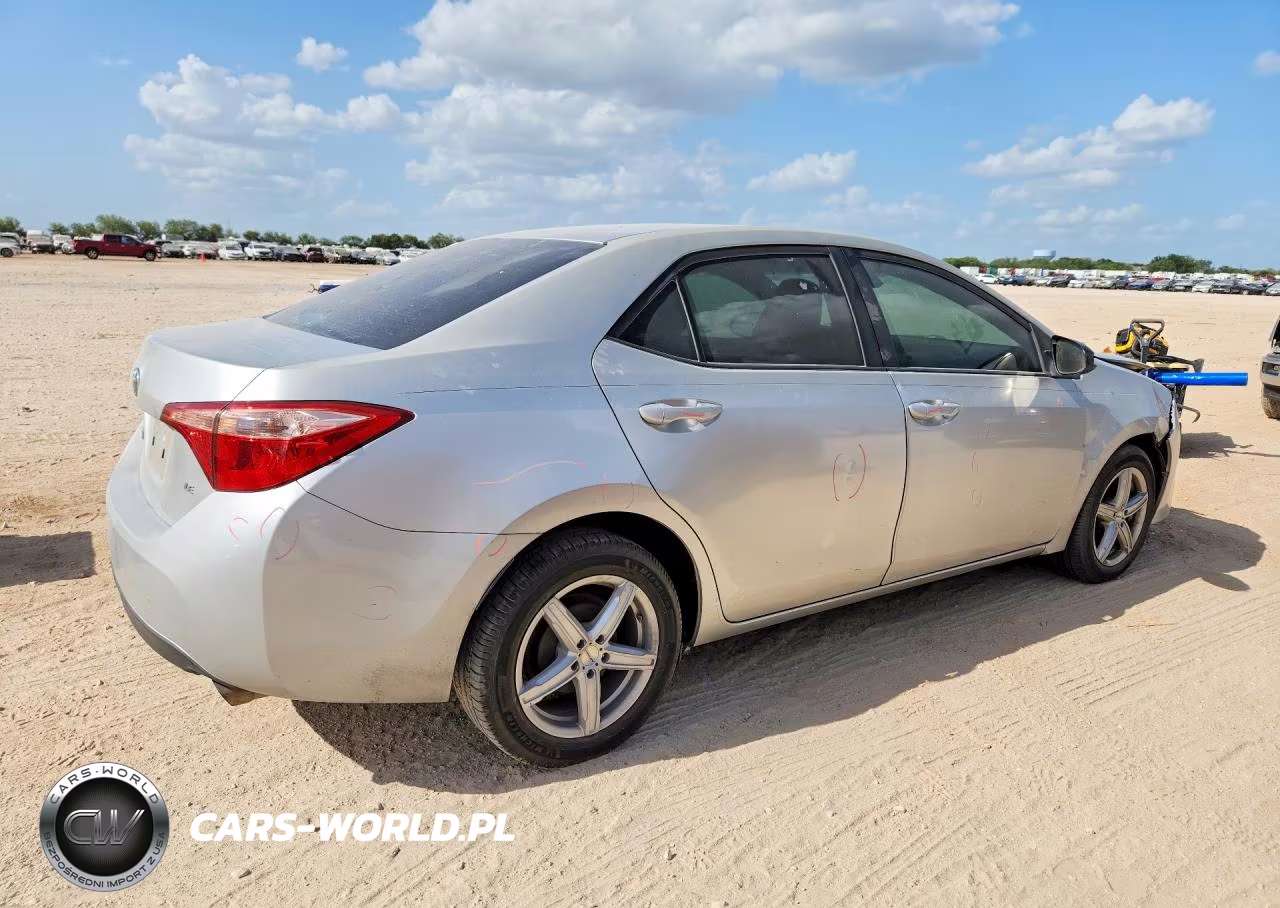 2019 Toyota Corolla Le VIN:5YFBURHE4KP890349 - 3