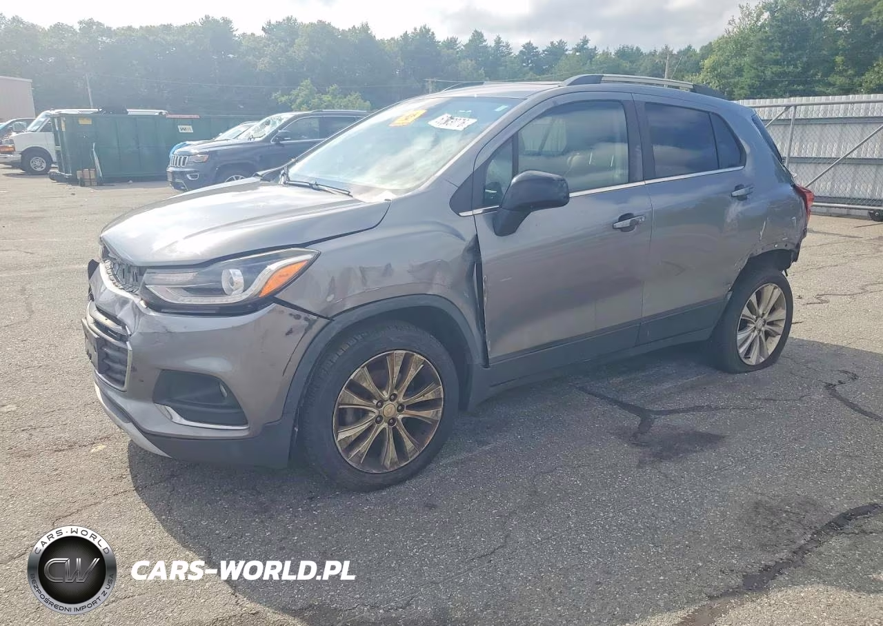 2020 Chevrolet Trax Premier VIN:3GNCJRSBXLL196699 - 1