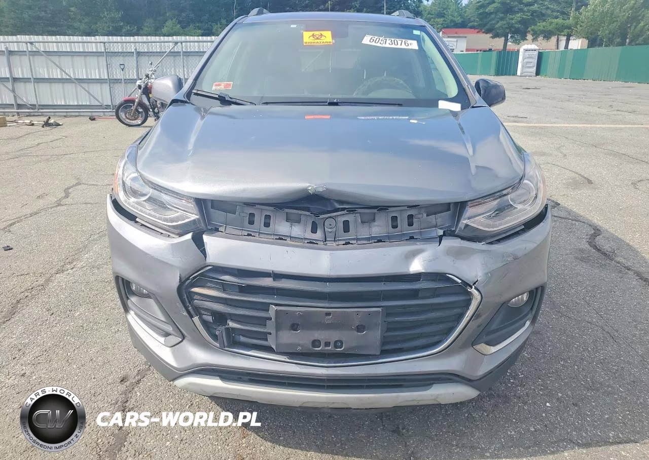 2020 Chevrolet Trax Premier VIN:3GNCJRSBXLL196699 - 5