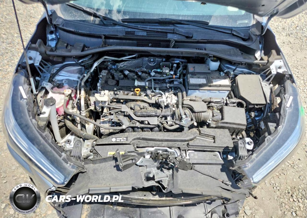 2025 Toyota Corolla Cross Xle VIN:7MUDAABG3SV134442 - 12