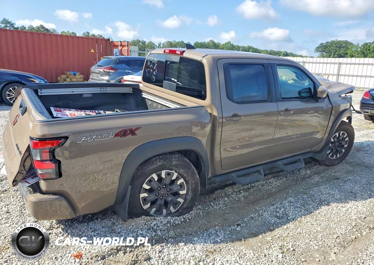 2024 Nissan Frontier Pro-4X VIN:1N6ED1EK2RN616998 - 3