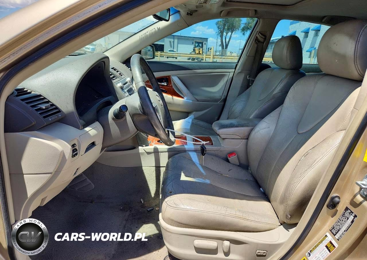2011 Toyota Camry Xle VIN:4T1BF3EK2BU633027 - 7