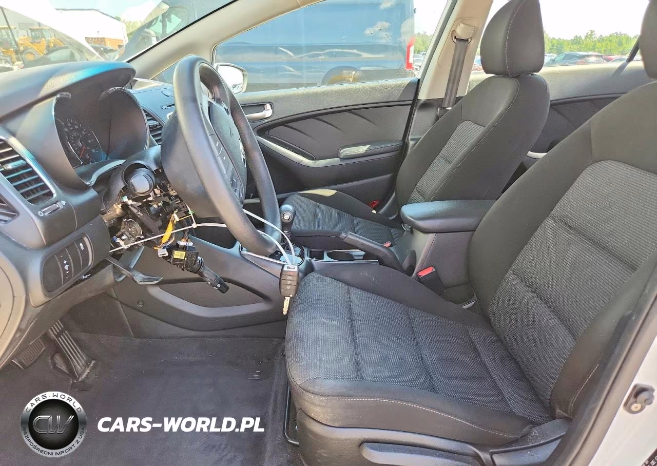2017 Kia Forte Lx VIN:3KPFK4A76HE017413 - 7