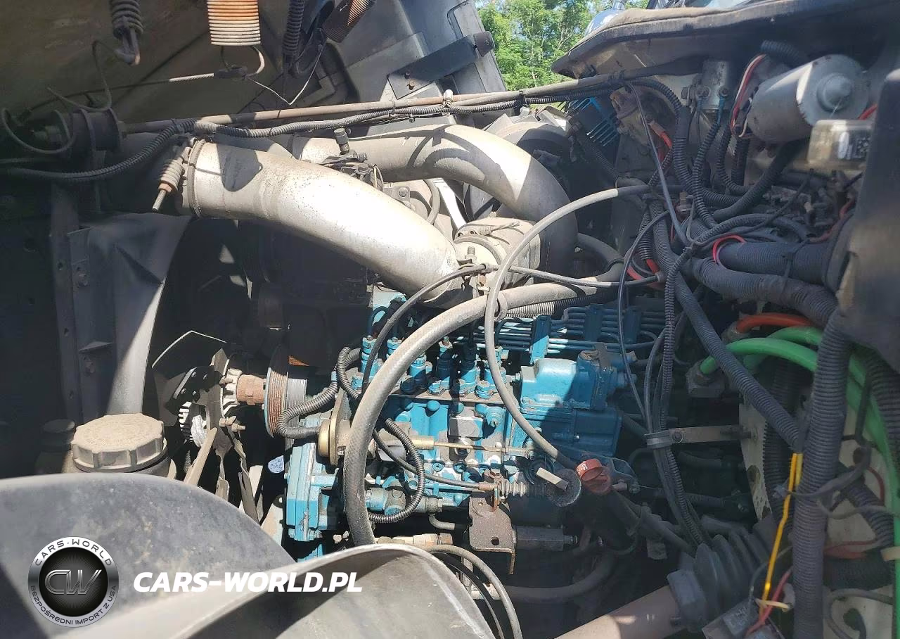 1995 International 4000 4700 - Utility - Service Truck VIN:1HTSCACL2SH633392 - 11