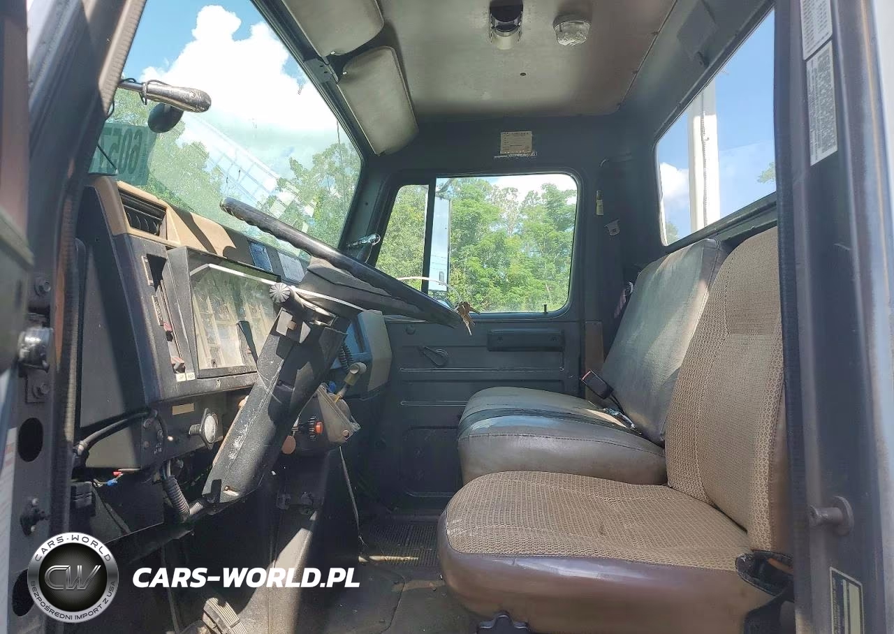1995 International 4000 4700 - Utility - Service Truck VIN:1HTSCACL2SH633392 - 7