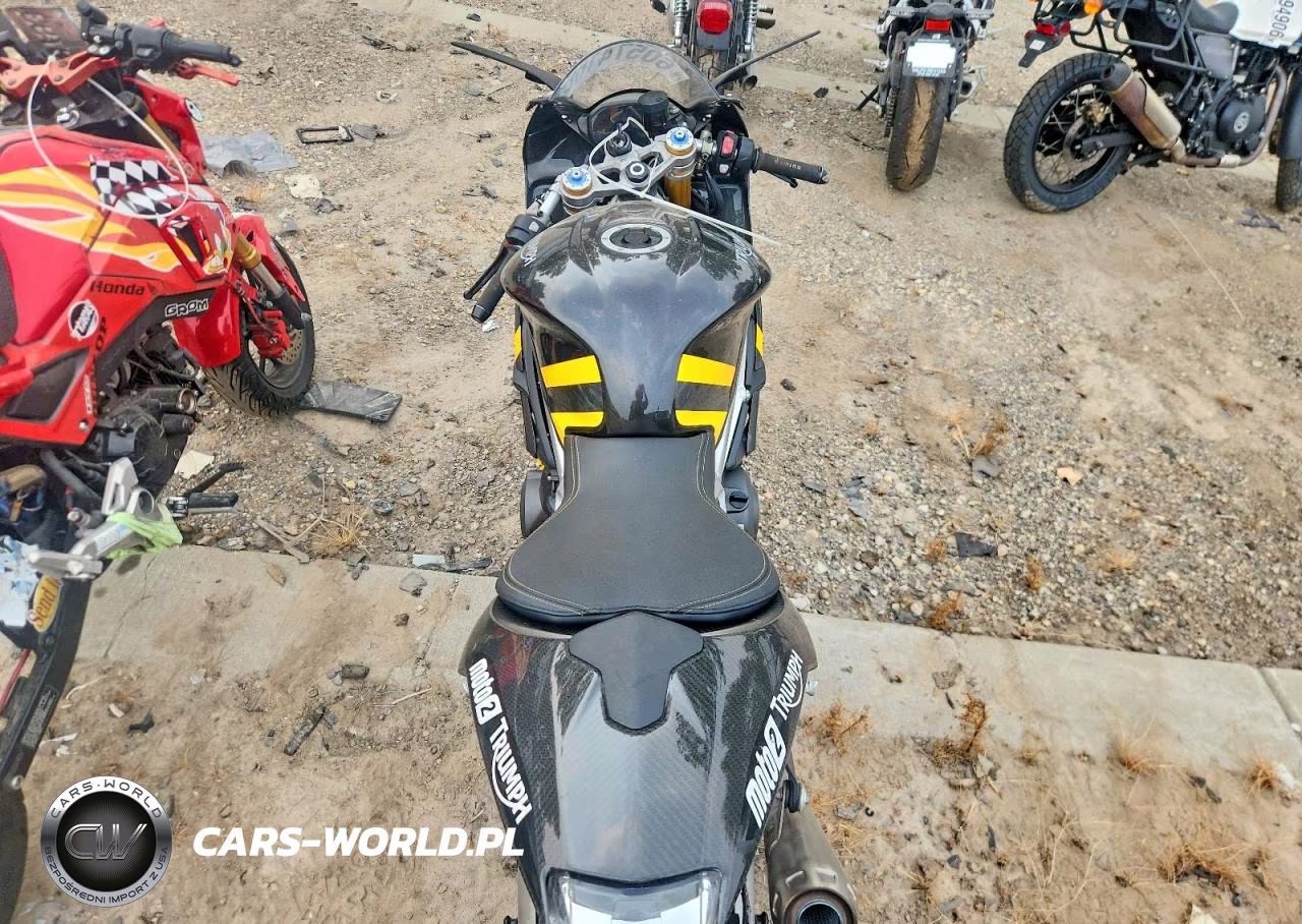 2020 Triumph Motorcycle Daytona Moto2 765 VIN:SMTA204K6LJAB3960 - 6