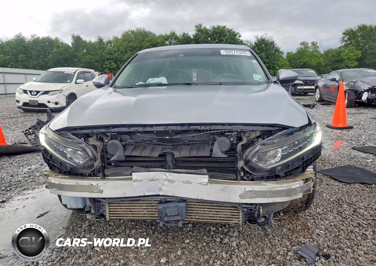 2018 Honda Accord VIN:1HGCV1F41JA067878 - 5