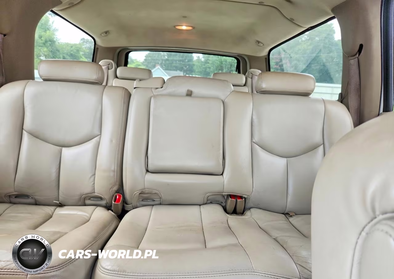 2005 Chevrolet Suburban K1500 VIN:3GNFK16Z35G162361 - 10