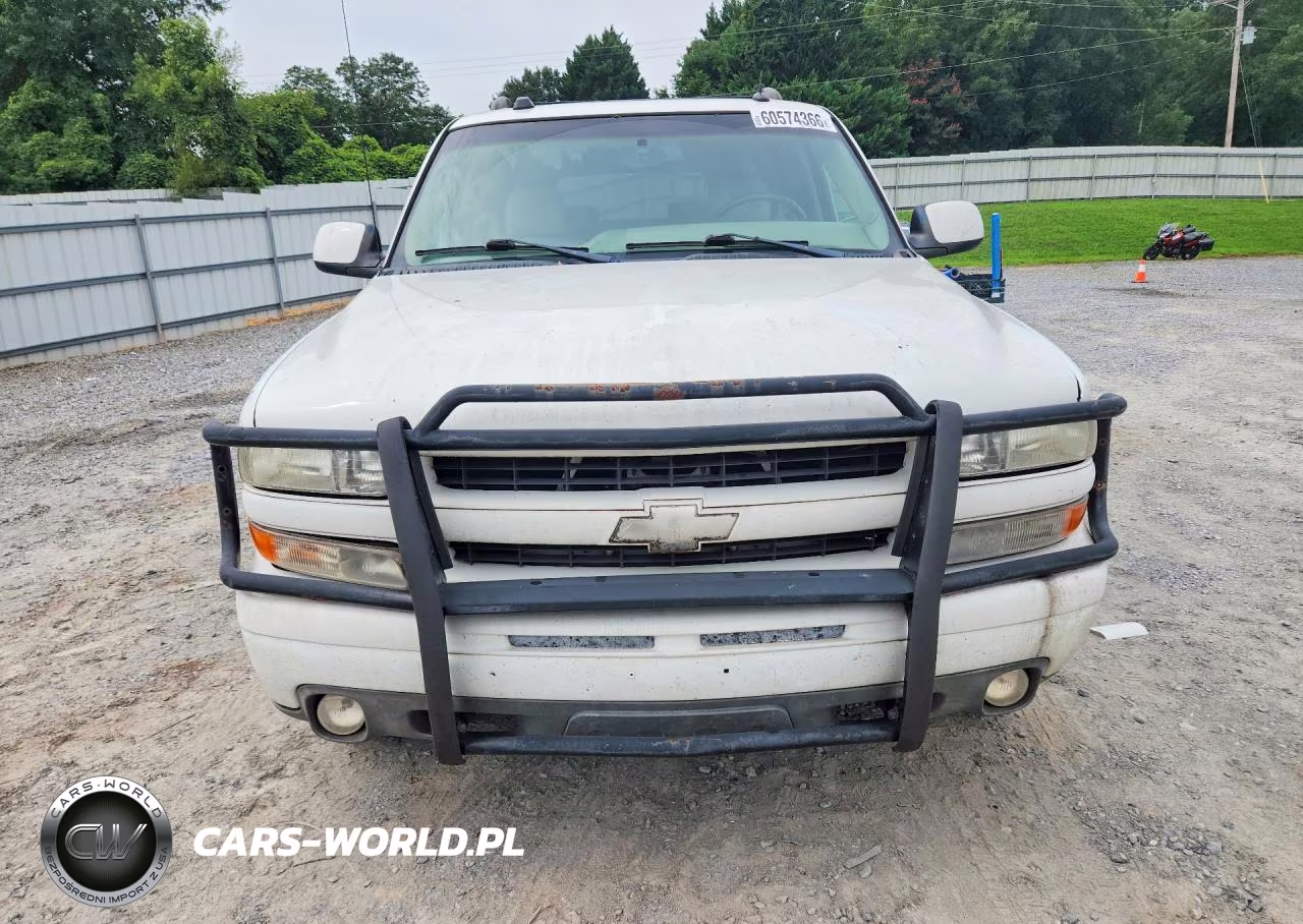 2005 Chevrolet Suburban K1500 VIN:3GNFK16Z35G162361 - 5