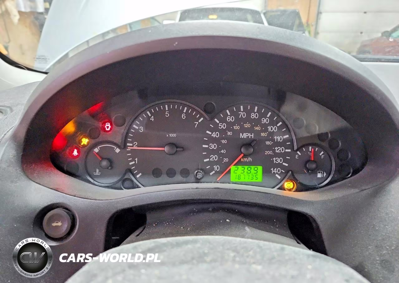 2007 Ford Focus Zx5 VIN:1FAHP37N77W204146 - 9