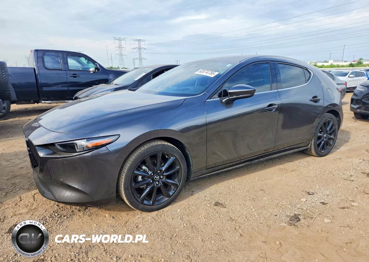 2022 Mazda 3 Premium – zdjęcie 1 z 13
