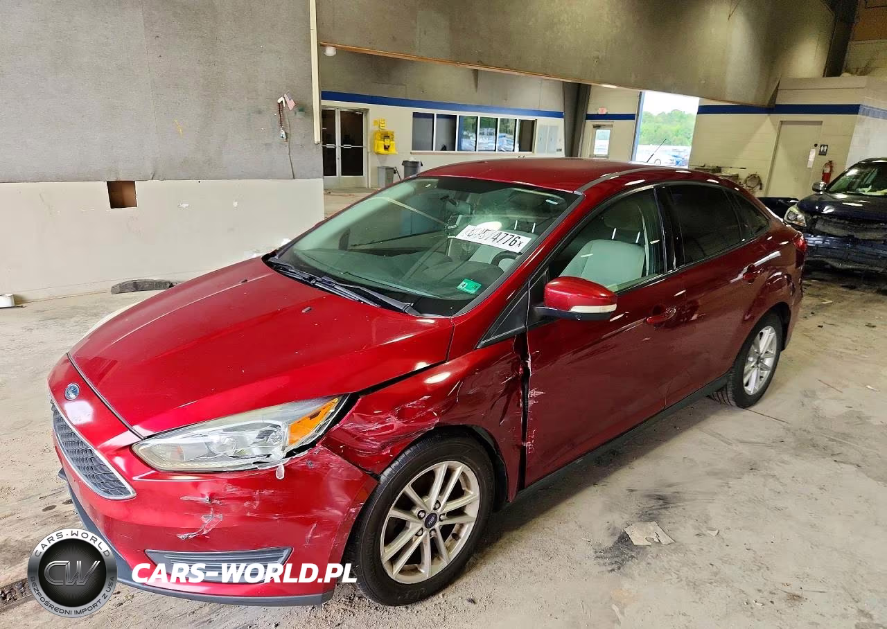 2016 Ford Focus – zdjęcie 1 z 12