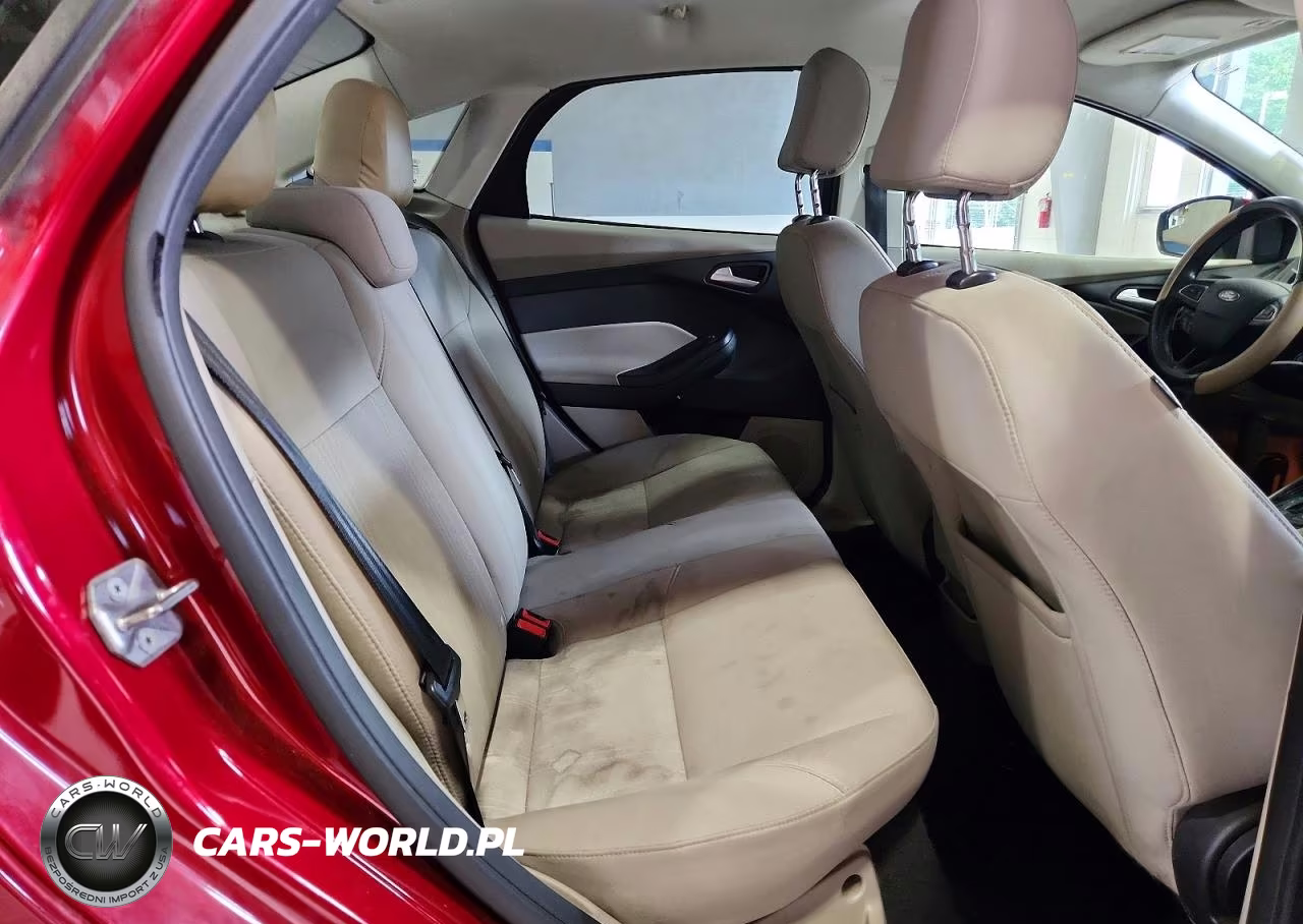 2016 Ford Focus VIN:1FADP3F28GL237034 - 10